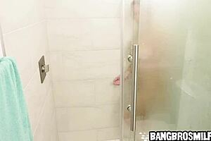 Spying On A Hot Stepmom With Big Tits Giving Tight Oral In The Shower.