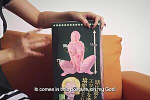 In this solo teen 18+ adventure, she unboxes Motsutoys and tests the Jackpot Slut Queen, exploring her slutty softcore side with amateur touches.