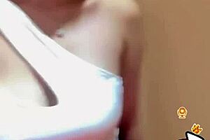 Miu ngoan thin white smooth big tits