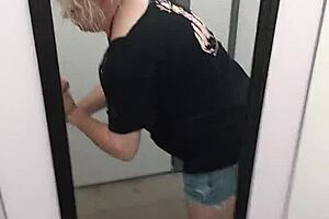 shellyseth and smarien75, are you fucking in the walmart dressing room again?