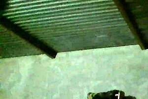 h flipping upside down while tying my wrists 😏