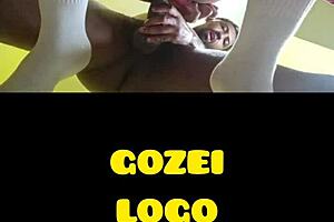 dois jovens gays trocam olhares na academia e vão fuder com pov blowjob 😏