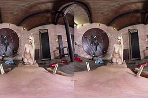 Angel Wicky's BDSM adventure in virtual reality with Oculus