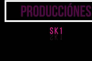 Sorprendo a mi hermanastra y la follo duro en casa parte 1