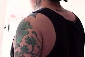 behind the scenes, this actress with a big ass gets anal