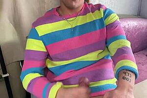 College guy chats online with intriguing twists - Joshua Lewis