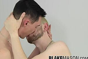 i sucked british twinks big cock then got analrailed