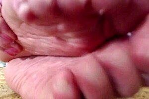 redhead curvy american naughty holiday feet ass feast