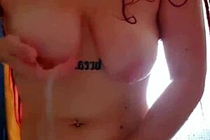 Shower masturbation to orgasm 😊