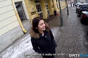 dirty flix local cutie jessica malone gives blowjob to orgasm