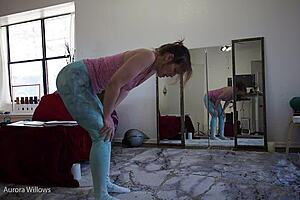 Girlfriend Teaches Femdom Yoga to MILF Brunette with Big Ass Instructions