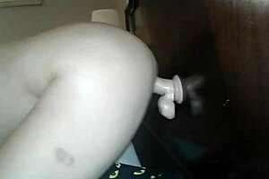 kandy rayne enjoys sri lankan maledom toy play