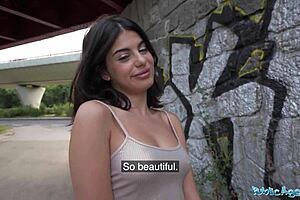 Public Agent Italian Sweetheart Fucked Outside In Public