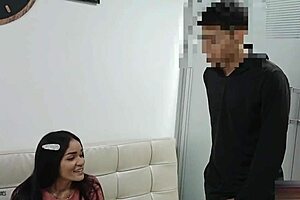 stepsister's pussy craves my cock in a surprising latina encounter