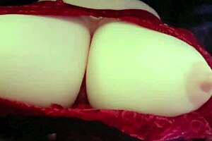 18+青少年宝贝被业余爱好者粗暴操，口交支配和射精