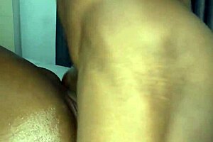 Big Ass Baddie Says No to Condoms!