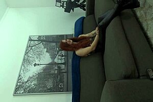 daisy marie explores anal pleasures in left position