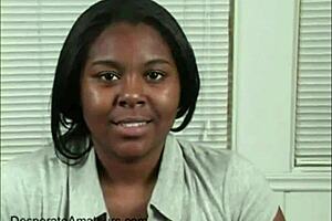 试镜超级紧张，第一次为绝望业余者口交