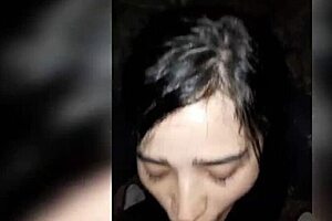 mis amigos y yo paseamos, les dije quien quiere mamada y se los mamé bien lechita