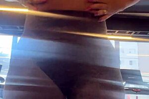 Intense gym tease with sweaty ass and wet pussy for truckers