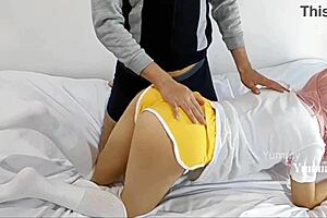 my classmate helps me perform physical education exercises well