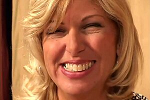 Beautiful MILF gets some anal sex with a big cock