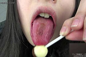 Asian bikini girl licks armpit with saliva