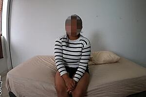 Xiomara’s face covered in cum after a hot interview