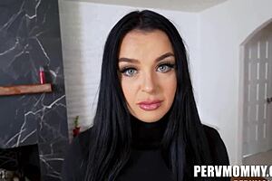Payton Preslee gives a blowjob while Mike Mancini enjoys her big tits and ass in POV.