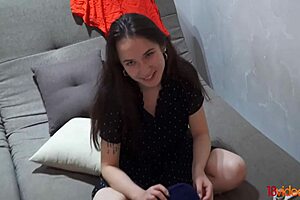 Teen Bloom Lambie Fuck And Creamy Cumshot