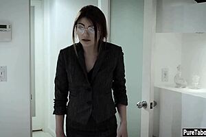 Teen lost virginity to a creepy plastic surgeon. Her petite frame got tested.