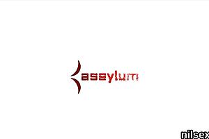 带怪癖小猫咪去肛门疯人院尴尬治疗