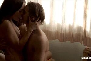 Jodi Balfour ล่อใจในฉากซอฟต์คอร์ Quarry S01E01