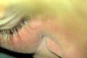 A white woman gives the best blow job ever