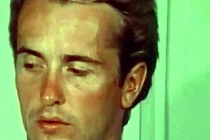 Vintage gay studs pound bareback until hot cum spills everywhere.