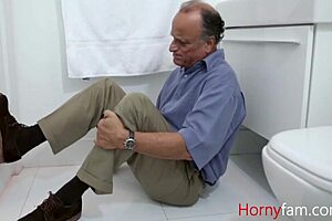 Stepmom's Pussy Cooked While Stepdad Locked