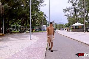 Big dick F dominates and gives raw gay sex in Brazil