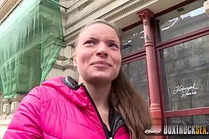 Anita Bellini First Public Fuck!