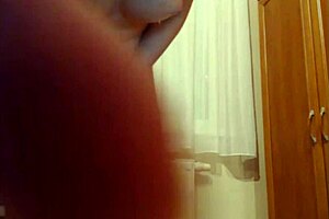 Pretty Vendy Masturbates Intensely with New Vibrator