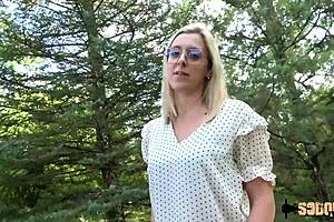 Alrox Une Jeune Coquine Qui Se Fait Bien Baiser