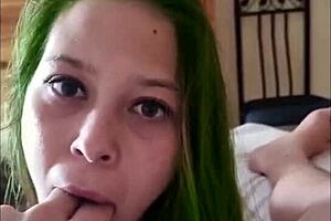 Latina mamada with big ass sucking