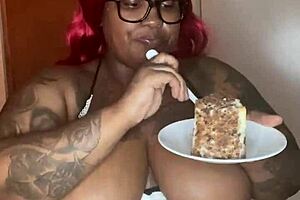 Mean teacher hazelnut might be nice to student hazelnutxxx 😏