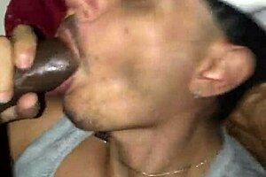 man, this negão dotado e grosso fed me his leite right down my throat!