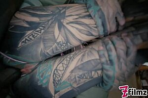 Alternative couple explores pov experiences with doxy