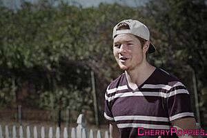 Teen with big tits gives blowjob for creamy cumshot on big cock.