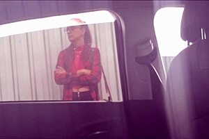 Masturbando Arriscado na Rua em Publico pra Estudante Excitada