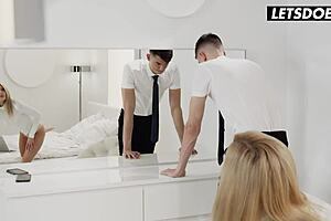 Candee Licious Finally Fucks Her Virgin BFF After Years Of Begging?