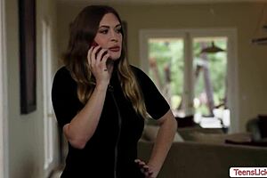 watch this hot lesbian threesome with licking and fingering pussy