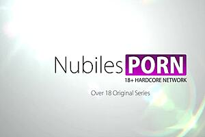 Stepsis tells me take off your clothes so i can see you naked s19 e7