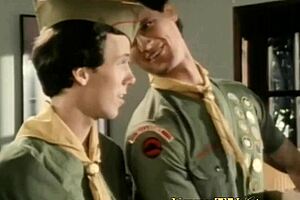 vintage mature gets her pussy pounded deep in steamy threesome